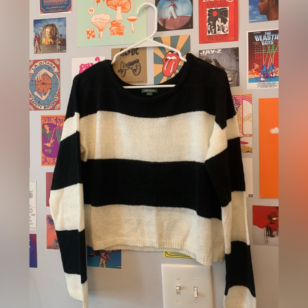 Wild Fable Black and White Striped Sweater Size M
